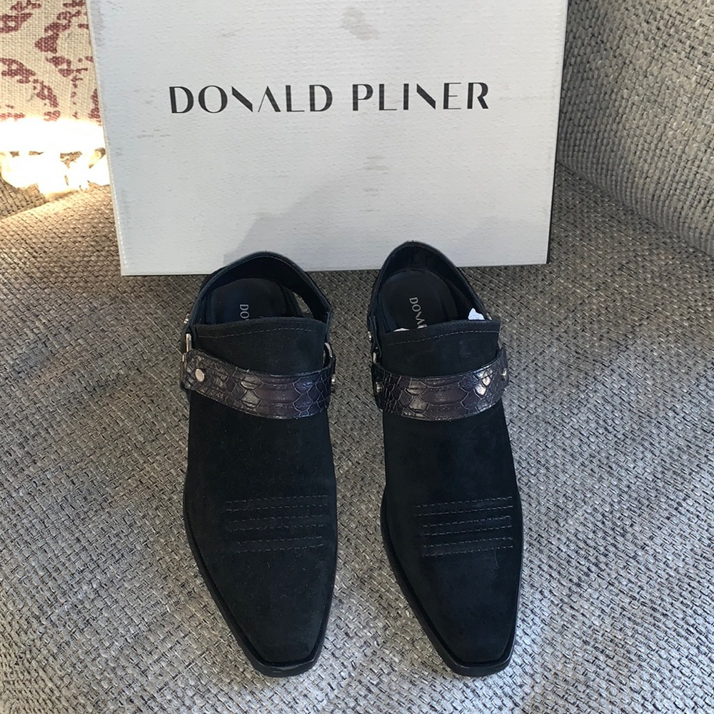 Donald Pilner calf suede bootie